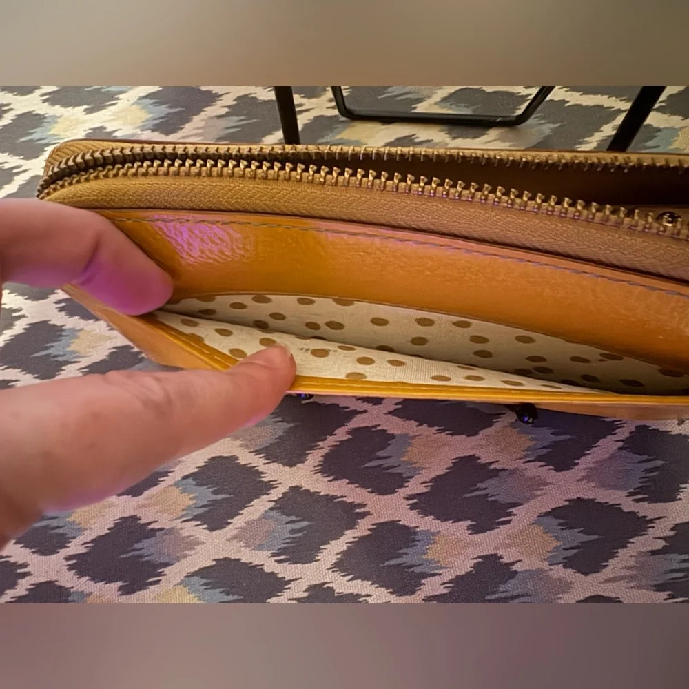 EUC Kate Spade Yellow Women's Continental Wallet - Picture 5 of 12